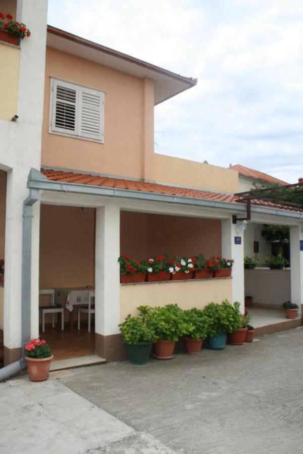 Mise Traù
