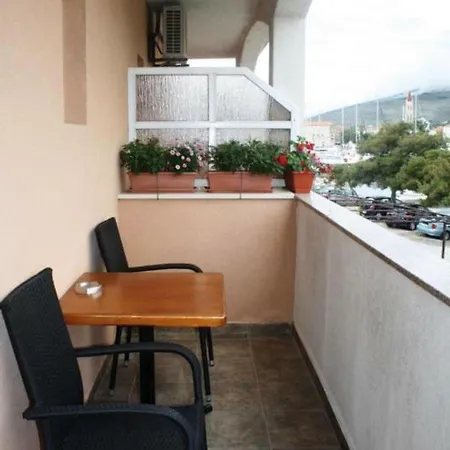 Apartments Mise Trogir Exterior photo